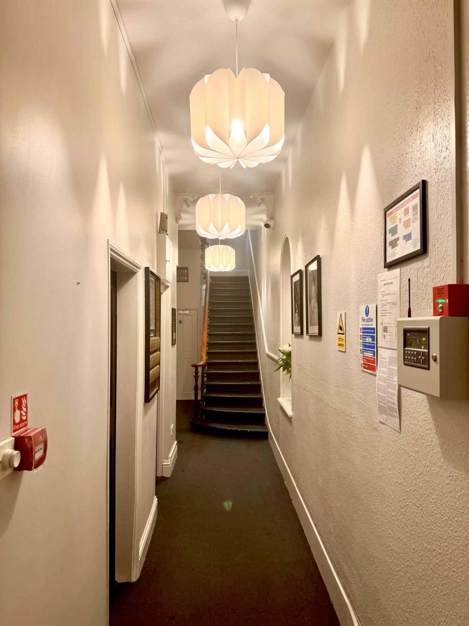 London Collection - Bayswater Aparthotel Exterior photo